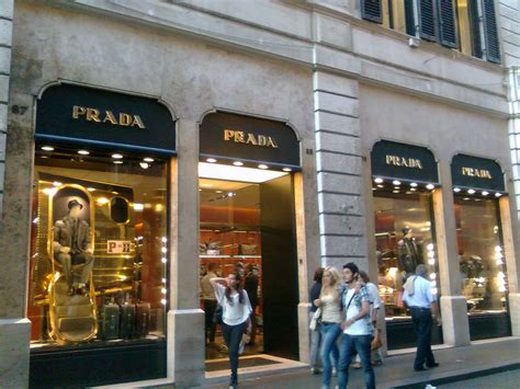 negozio prada a roma|ᐅ Prada Roma Uomo a Roma (RM): Orari Apertura e Mappa.